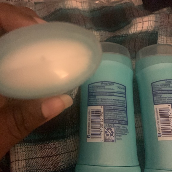 Three Degree deodorants and one ACE 48 h - Picture 5 of 8